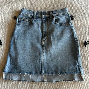 Aritzia Wilfred Free Blue Jean Mini Skirt 00 XXS